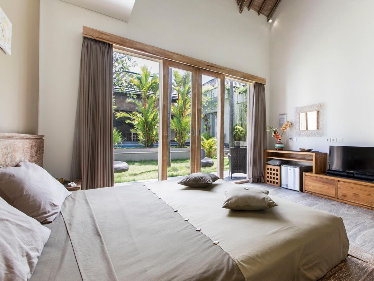 Exotica Bali Villa Bed And Breakfast Canggu  Exterior photo